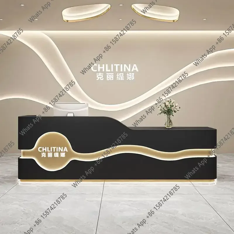 Biurko recepcyjne salonu X J,  – Office X Furniture recenzja i cena