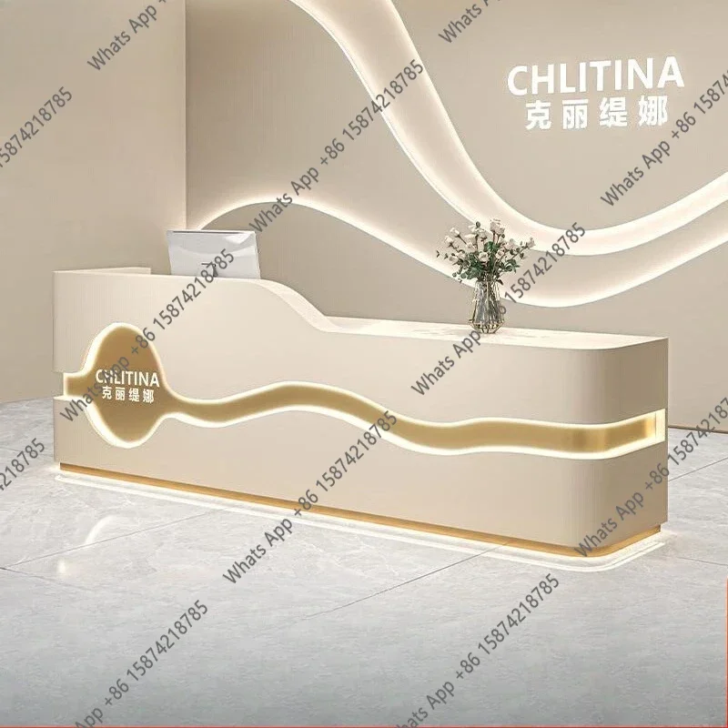 Biurko recepcyjne salonu X J,  – Office X Furniture recenzja i cena
