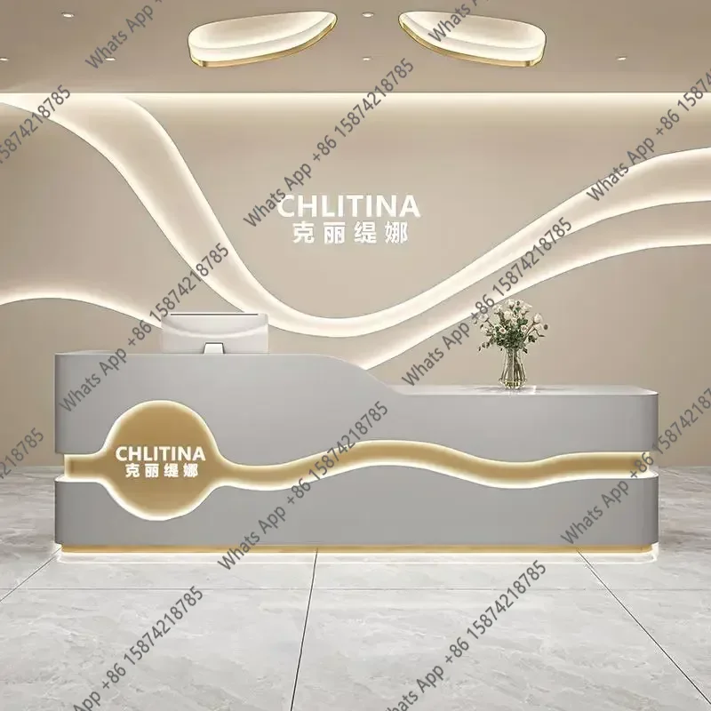 Biurko recepcyjne salonu X J,  – Office X Furniture recenzja i cena